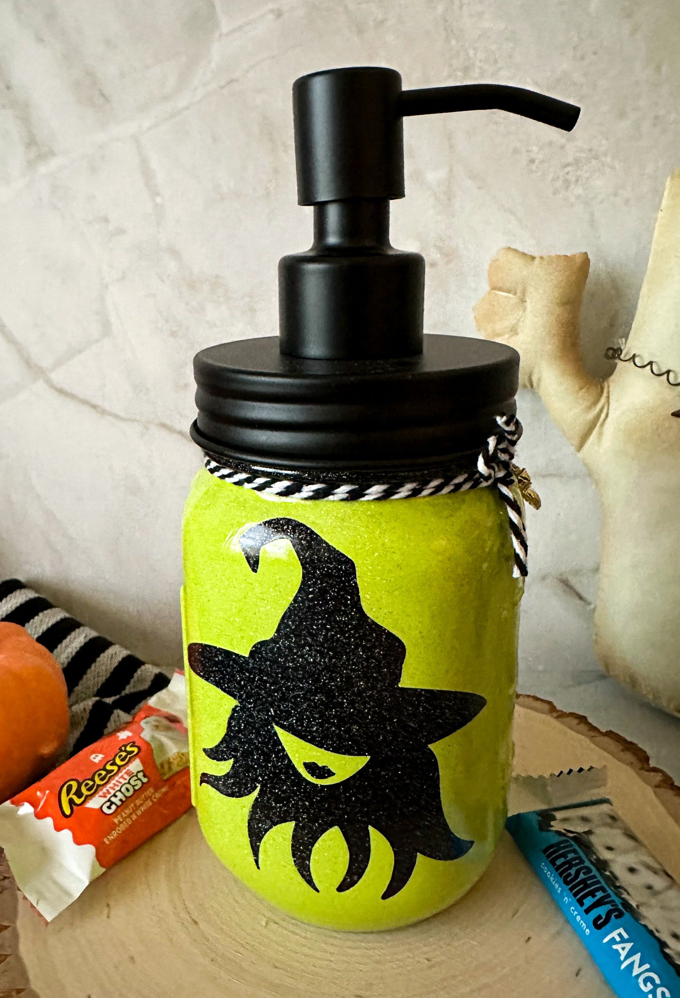Halloween Mason Soap Jars, Halloween Mason Jar Soap Dispensers - New Beginning Designs