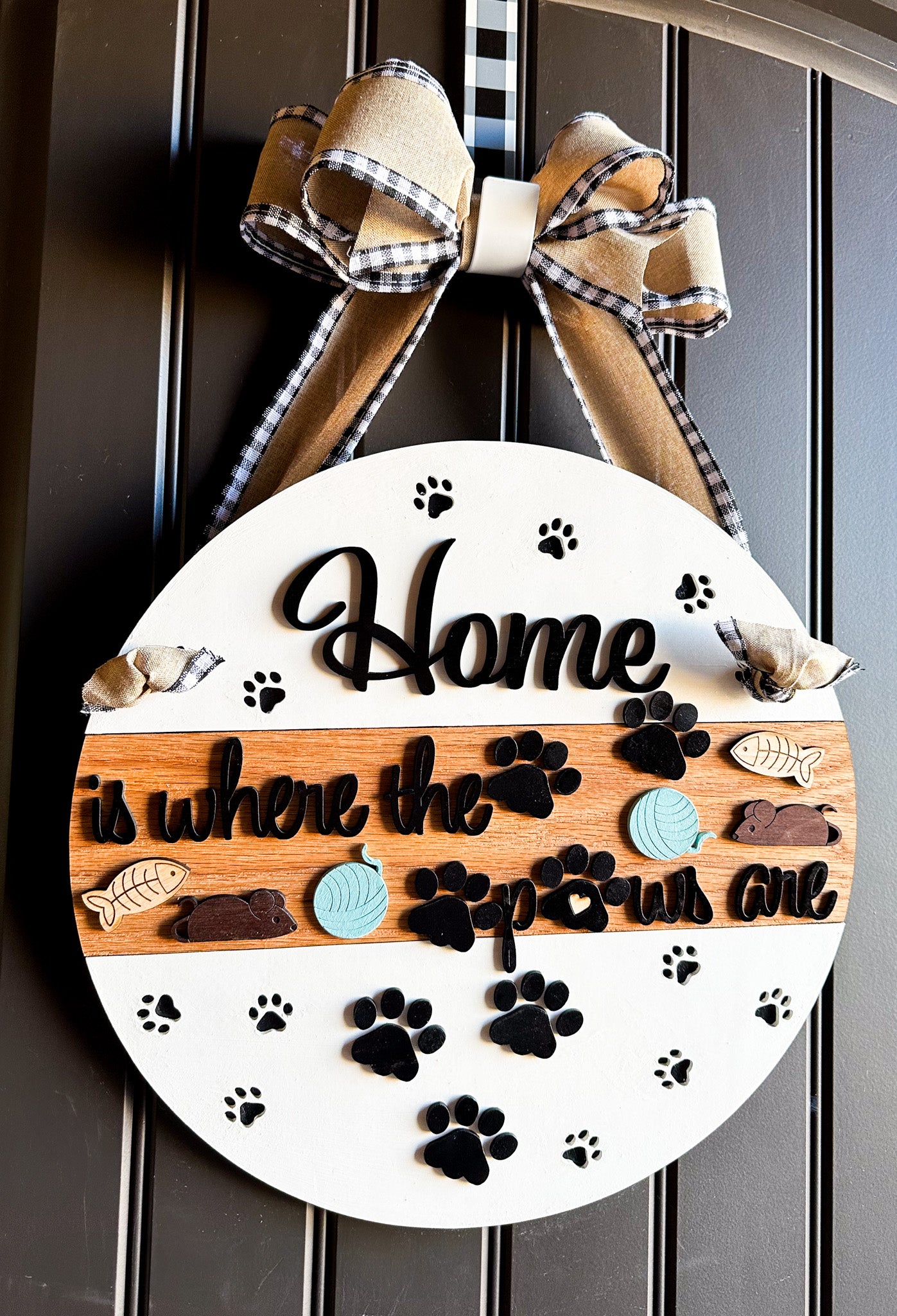 Dog/Cat Front Door Sign- Farmhouse - New Beginning Designs